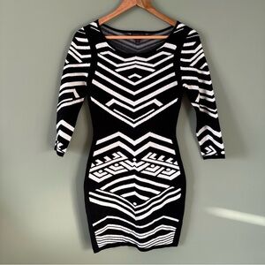 Material Girl black white stripe knit 3/4 sleeve knit dress S Shaping Bodycon